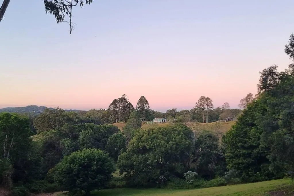 Serenity View Studio Retreat Woombye 0*,  Australie